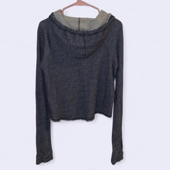 Hollister Dark Gray Hoodie with Light Gray Lining - Picture 3 of 4